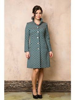 Женские пальто и накидки: удобная и стильная верхняя одежда на любой сезон